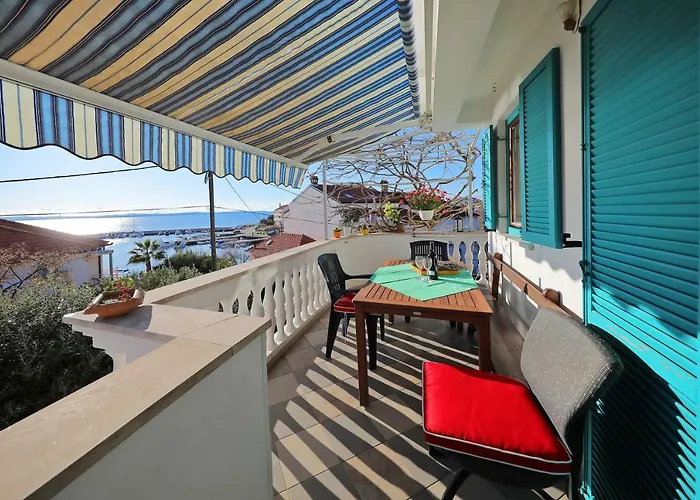 公寓 Tea With Sea View 佩特坎内