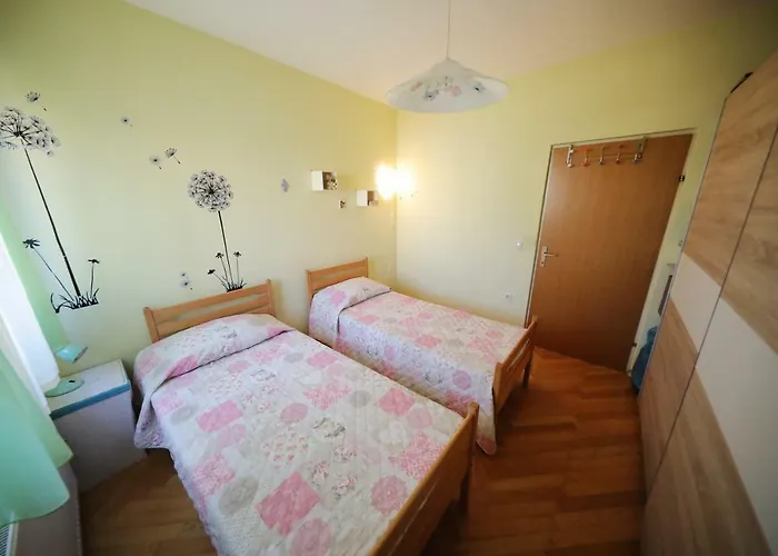 Tea With Sea View Apartament Petrčane