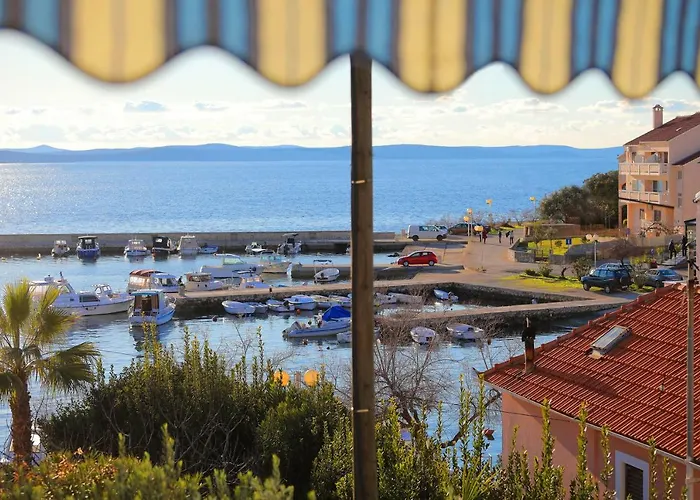 Tea With Sea View 佩特坎内
